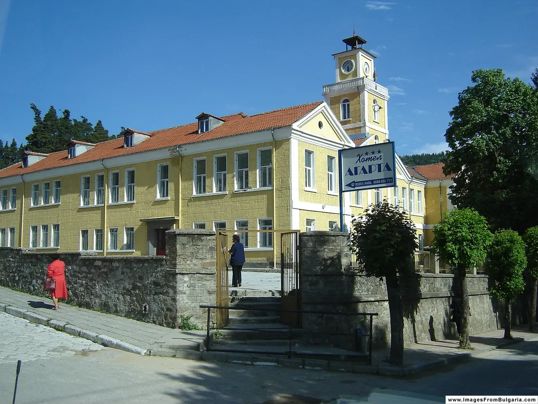 A school in Chepelare, Bulgaria