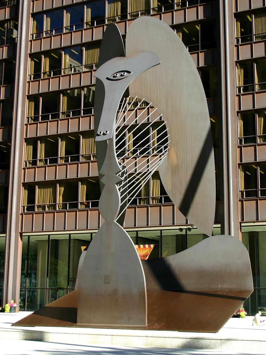 Picasso sculpture in Daley Plaza, Chicago, Illinois, US