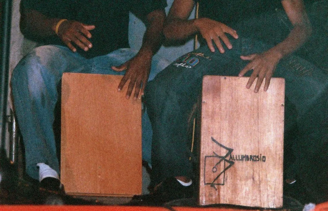 Cajoneros en El Carmen, Chincha, Ica, Perú. Publicado en http://riocaplina.googlepages.com
