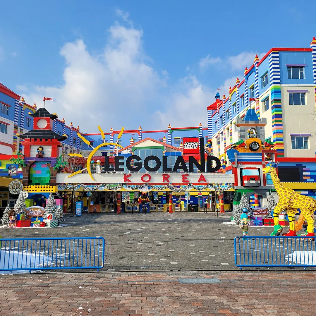 Front gate of Legoland Korea