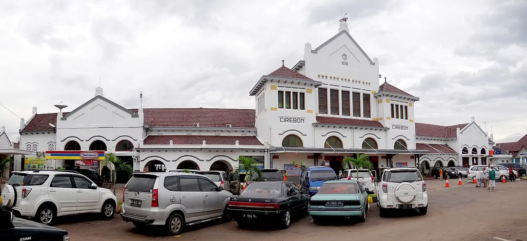 Cirebon Kejaksan Station is the main station of Cirebon. Designed by a Dutch architect Pieter Adriaan Jacobus Moojen, it was built by the train company Staats Spoorwegen (SS) in 1912.