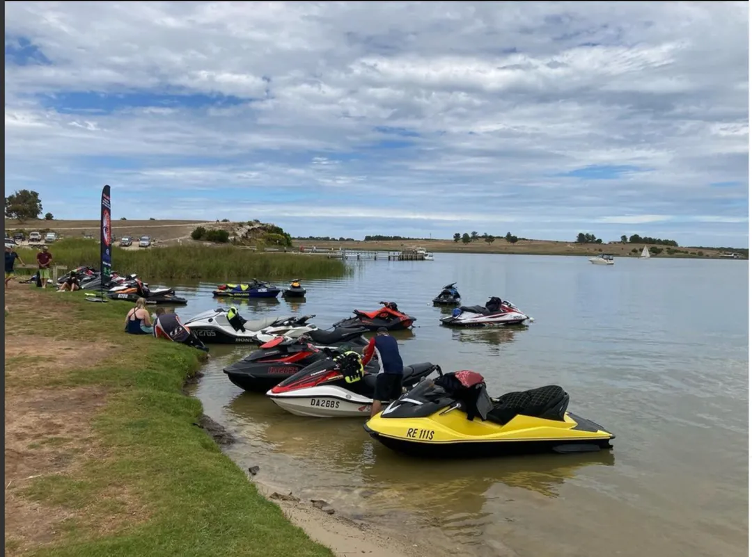 Environmental degradation, Ramsar Wetlands, Use of Jet Skis, Clayton Bay
