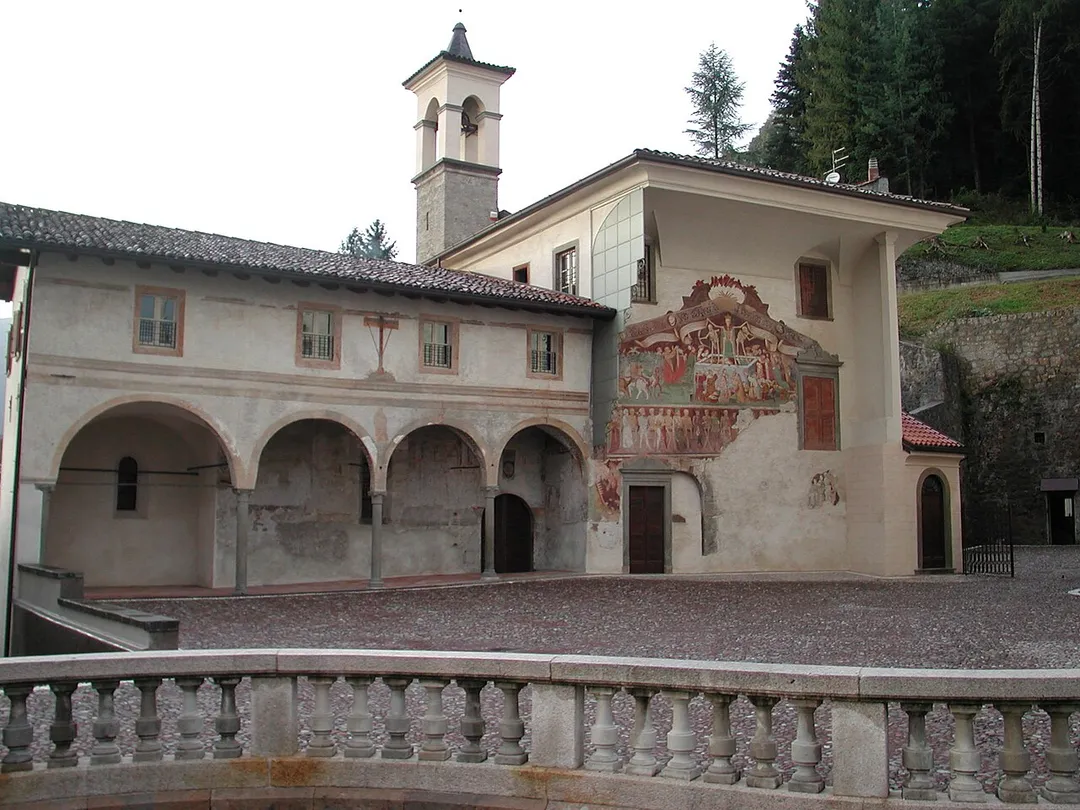 Clusone, Provincia di Bergamo, Italy
Oratorio dei Disciplini - Danza macabra e Trionfo della Morte

Foto fatta da me, ottobre 2005