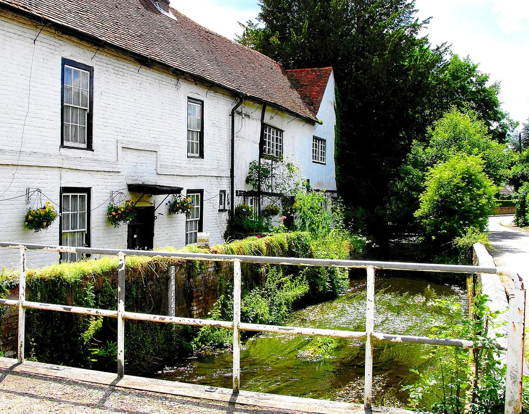 Bridge over some small creek (the River Colne?) in Colnbrook, Berkshire.