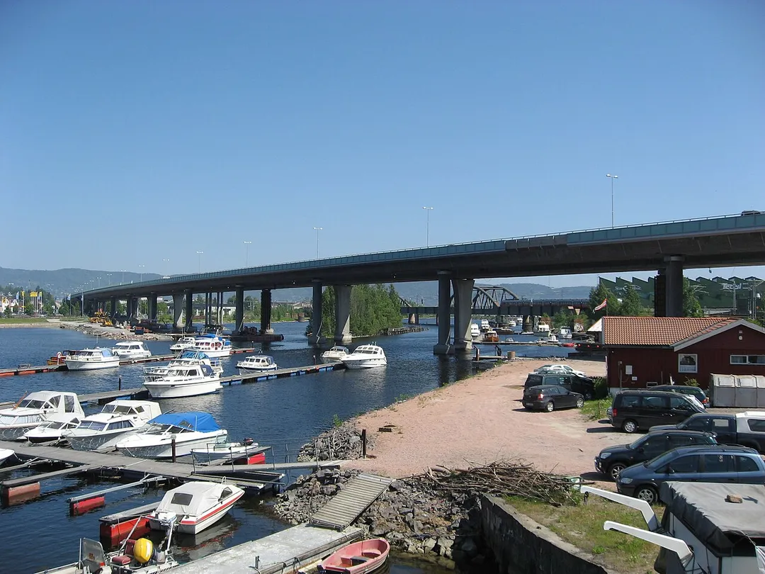 Motorway bridge in Drammen, Norway. The bridge north of the mid-river island.