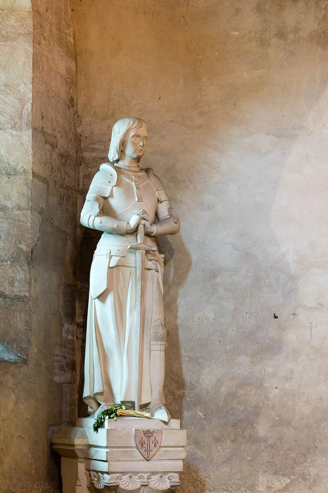 Église Saint-Martin de Creully (France).