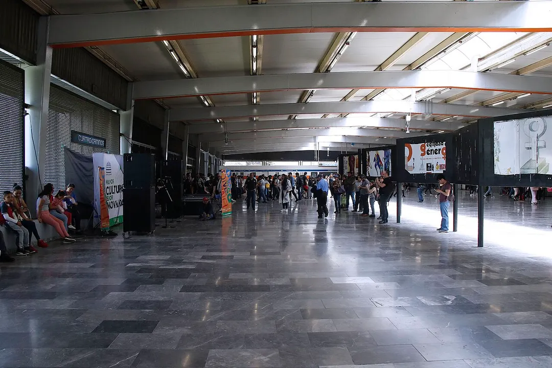 Estación Cuatro Caminos del Sistema de Trasporte Colectivo Metro