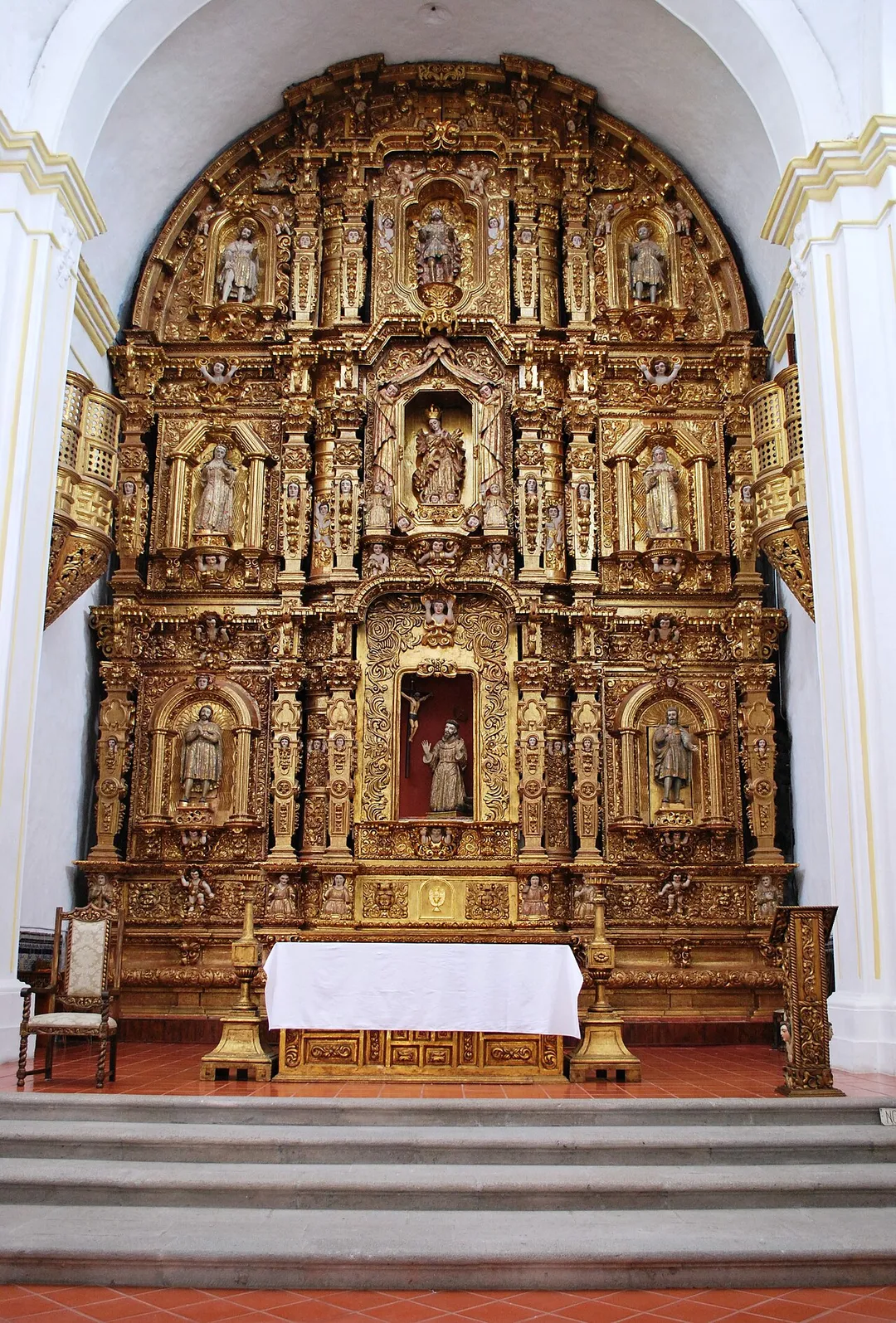 Main altar of the Chapel of The 3rd. Order of Saint Francis. Tabernacle in the Cathedral complex of Cuernavaca, Morelos, Mexico