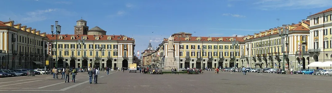 Cuneo, Piazza Galimberti
