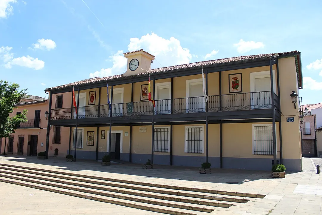 Casa consistorial de Daganzo de Arriba.