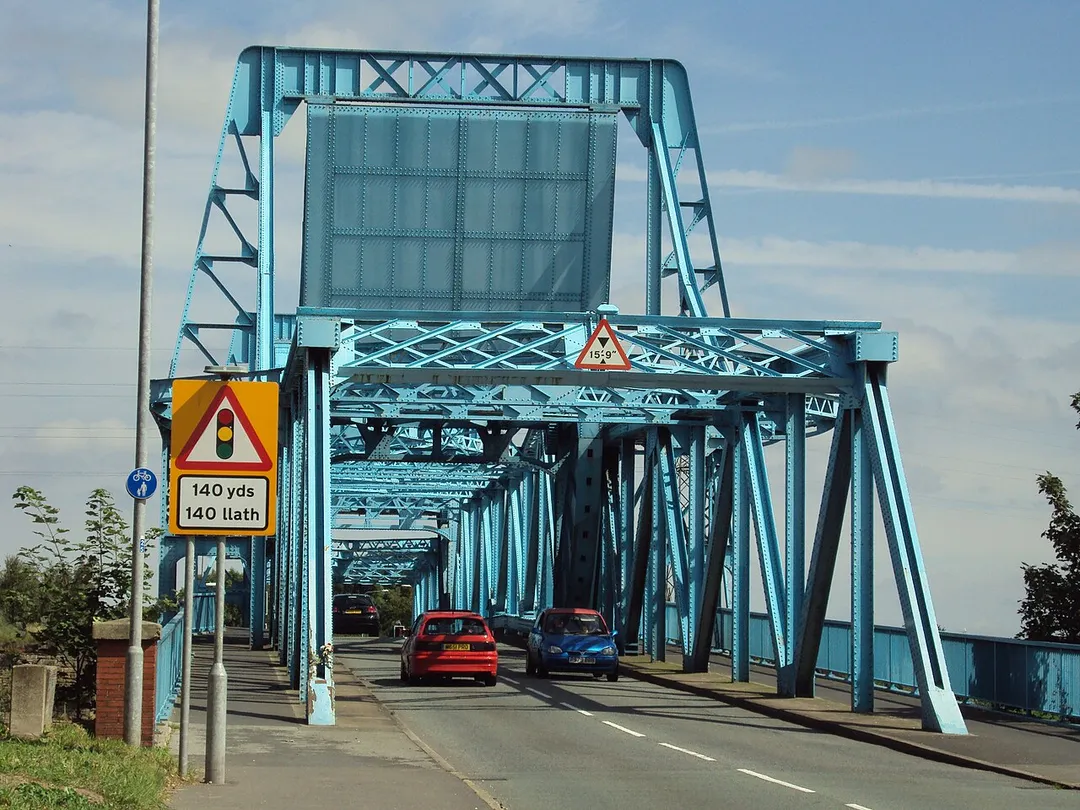 The Blue Bridge carries the B5441 (Station Road - Welsh Road) pedestrian and road traffic over the river Dee, connecting Queensferry to Garden City, Deeside, Flintshire, Wales.