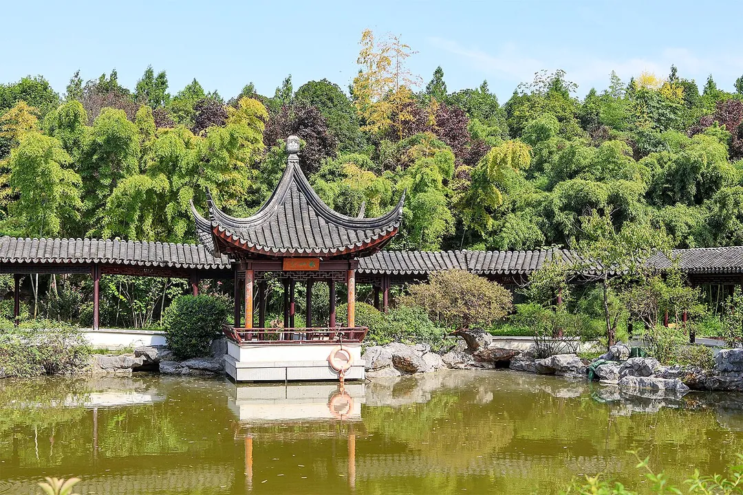 Baihuazhou, Dengzhou