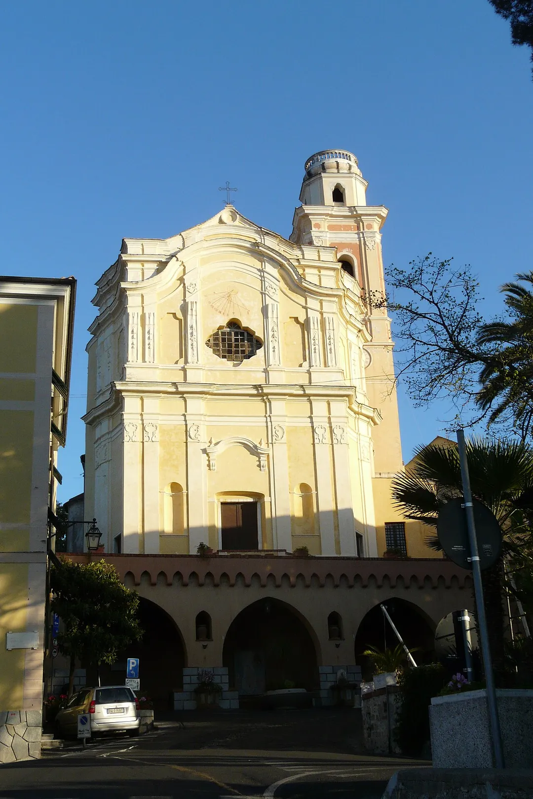 Chiesa parrocchiale di San Nicolò di Bari, Diano Castello, Liguria, Italia