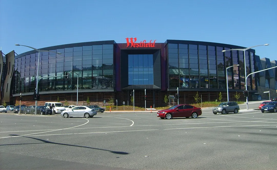 Westfield Doncaster Shopping Centre seen from the Williamsons Rd/Doncaster Rd intersection.