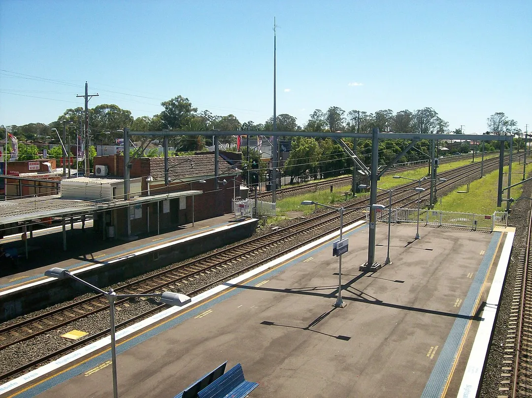 Doonside railway station south end