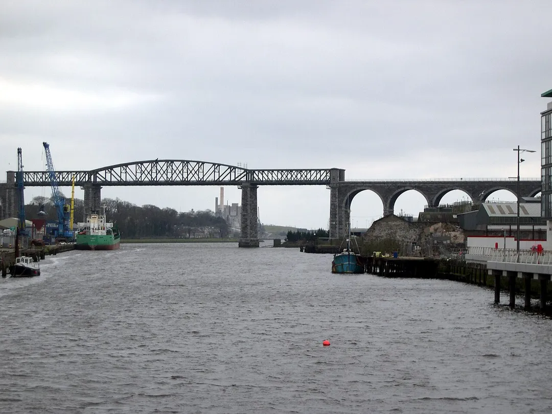 Railway bridge over Boyne, Drogheda, County Louth, Republic of Ireland