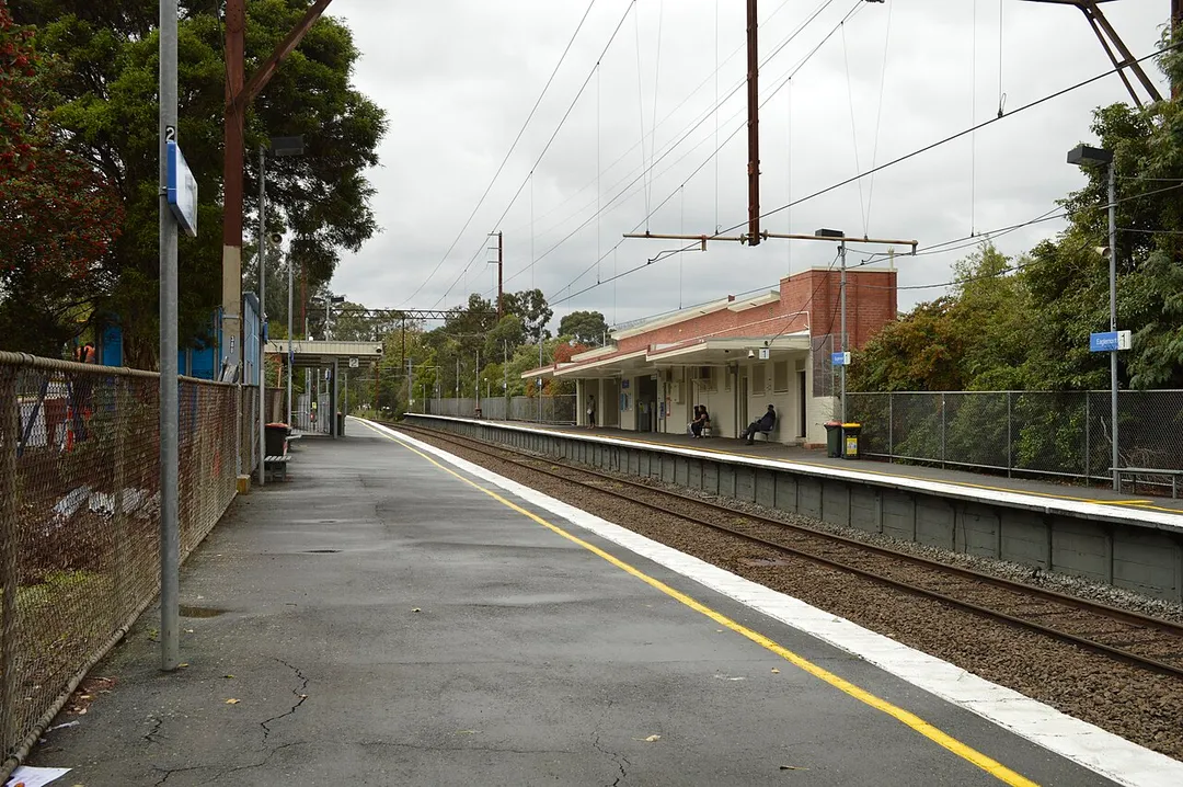 View from platform 2 looking towards Hurstbridge.