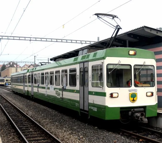 Chemin de fer Lausanne-Échallens-Bercher (LEB) Be 4/8 32 on 7 February 2007 at Échallens