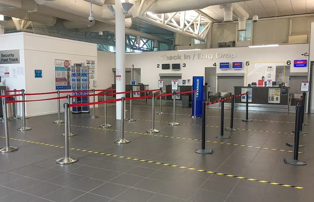 Check in Hall