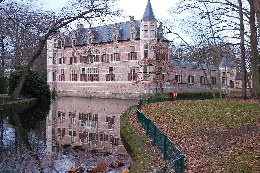 Antwerpen, district Ekeren. Hof van Veltwijck, thans districtshuis.