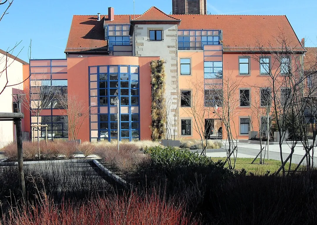 L'hôtel de ville d'Ensisheim (côté ouest)