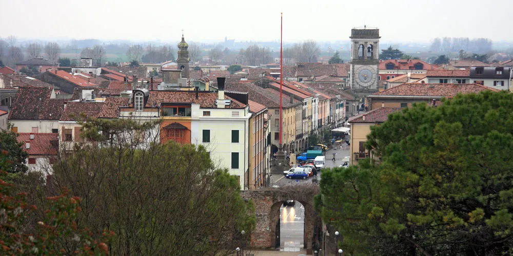 Veduta di Este dal mastio del castello
