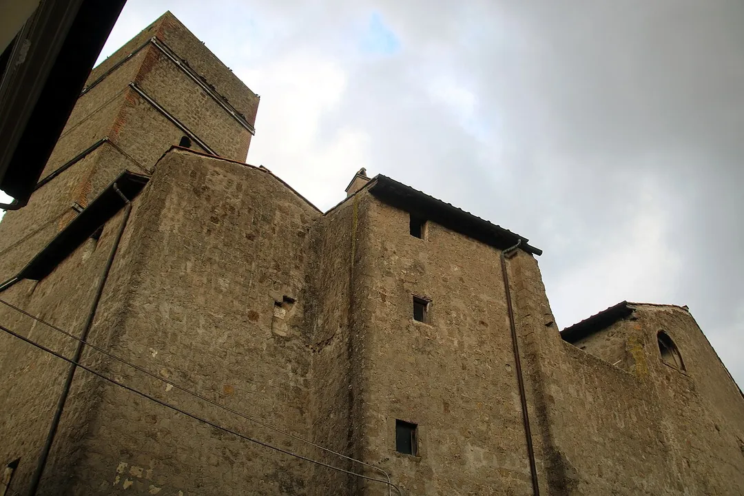 Rocca (Fabrica di Roma)