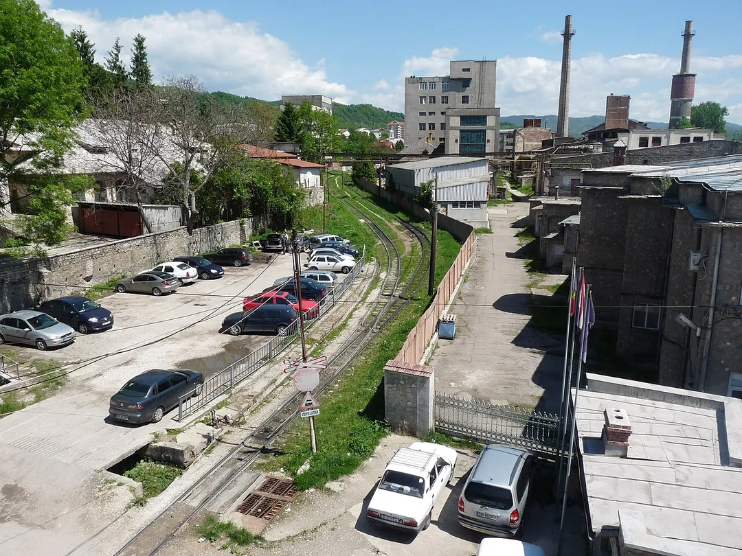 De industriële smalspoorweg in Fieni