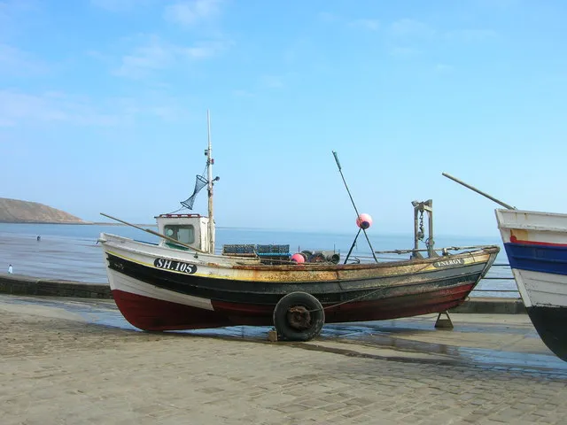 Coble Landing Slipway to the beach.