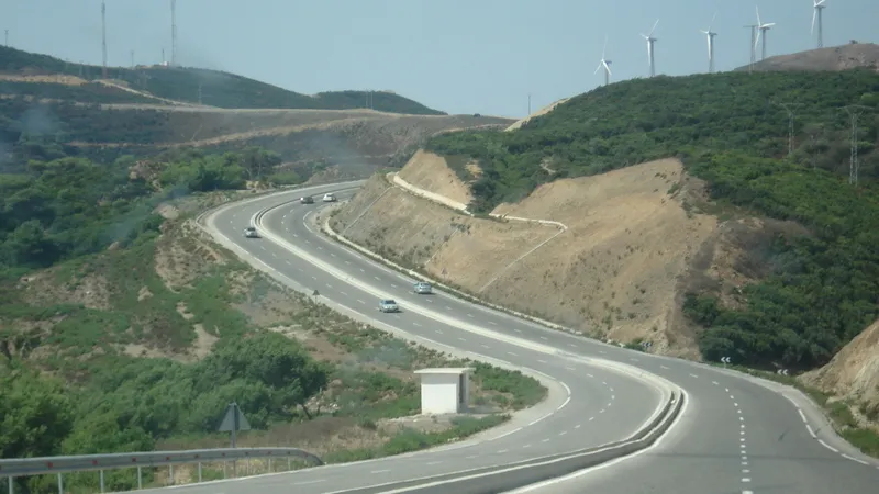 Voie rapide Fnideq - Oued Rmel (Maroc)