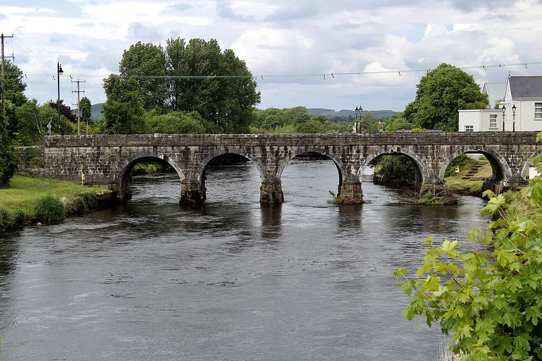 Bridge over the River Moy