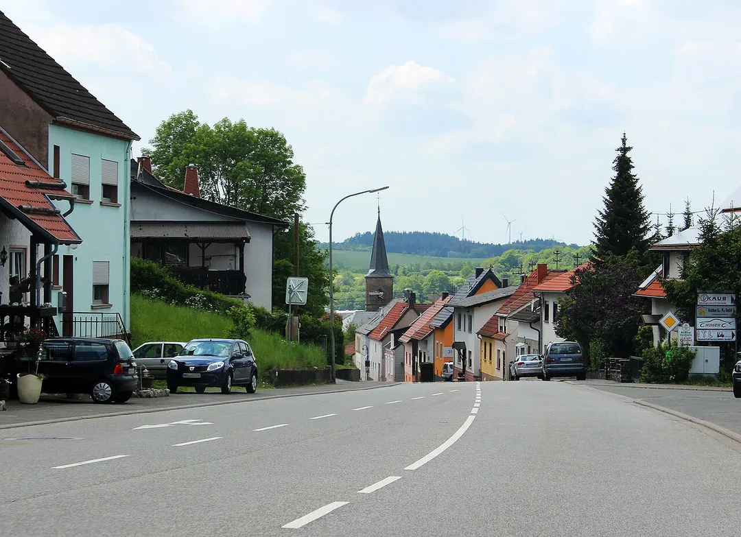 Baumholder Straße in Freisen, Gemeinde Freisen, Landkreis St. Wendel, Saarland.