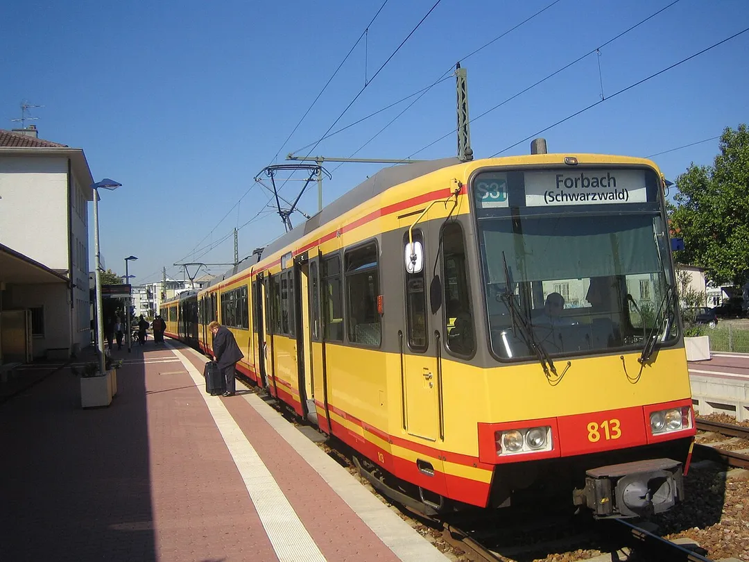 Stadtbahn im Bf. Gaggenau, selbst fotografiert
