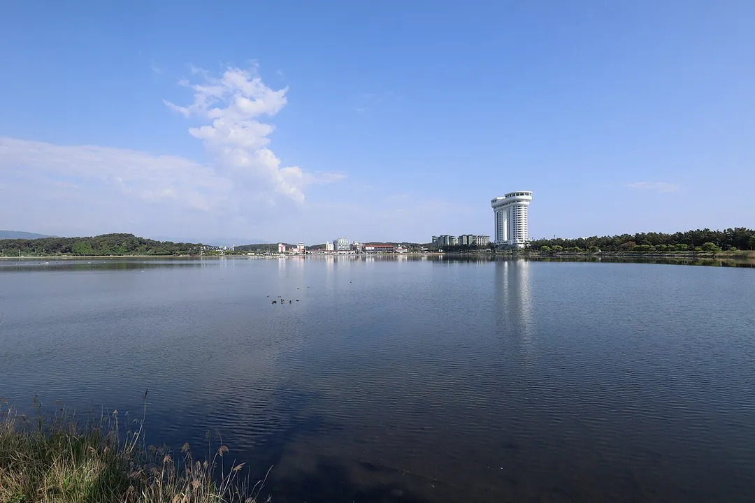 Gyeongpo Lake, Gangneung, South Korea