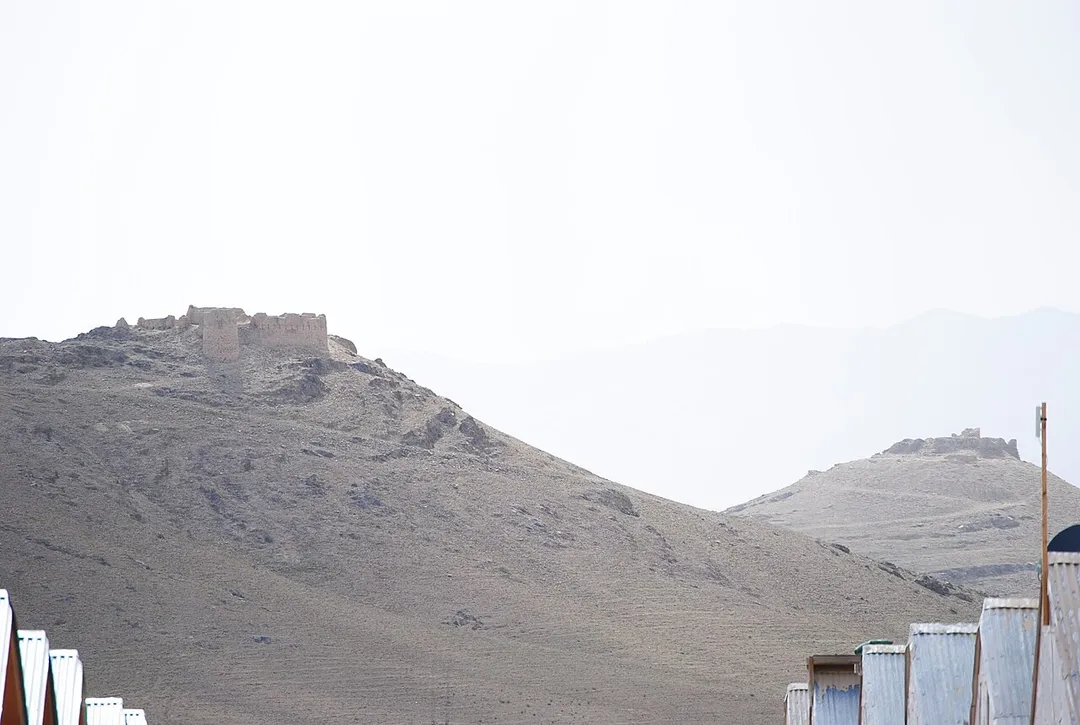 Hilltop outposts attributed to Alexander the Great.