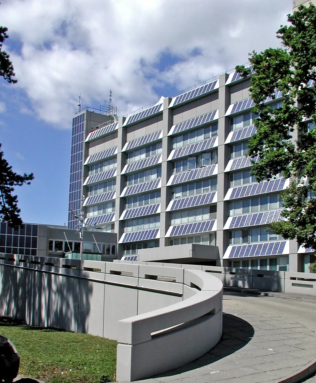 The United States Mission to the United Nations and Other International Organizations in Geneva is the first U.S. Diplomatic Post with a building-integrated solar power system.