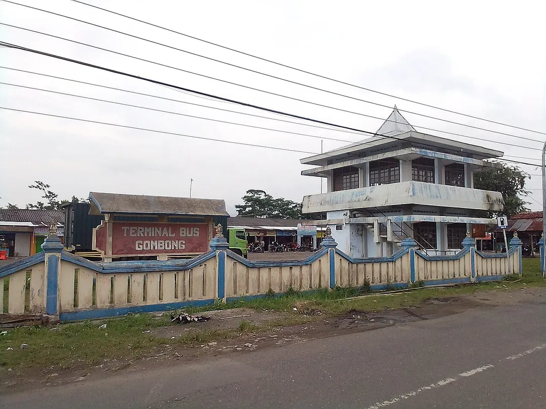 Terminal Bus Gombong Kab.Kebumen