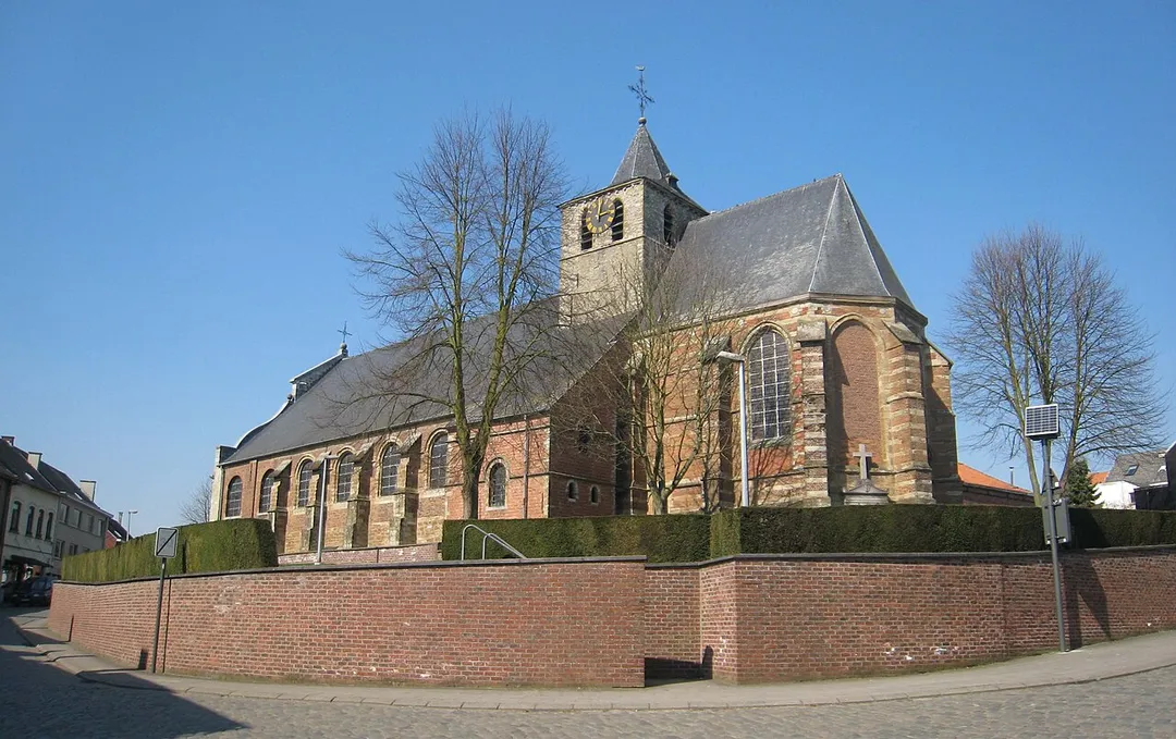 Church in the centre of Gooik
