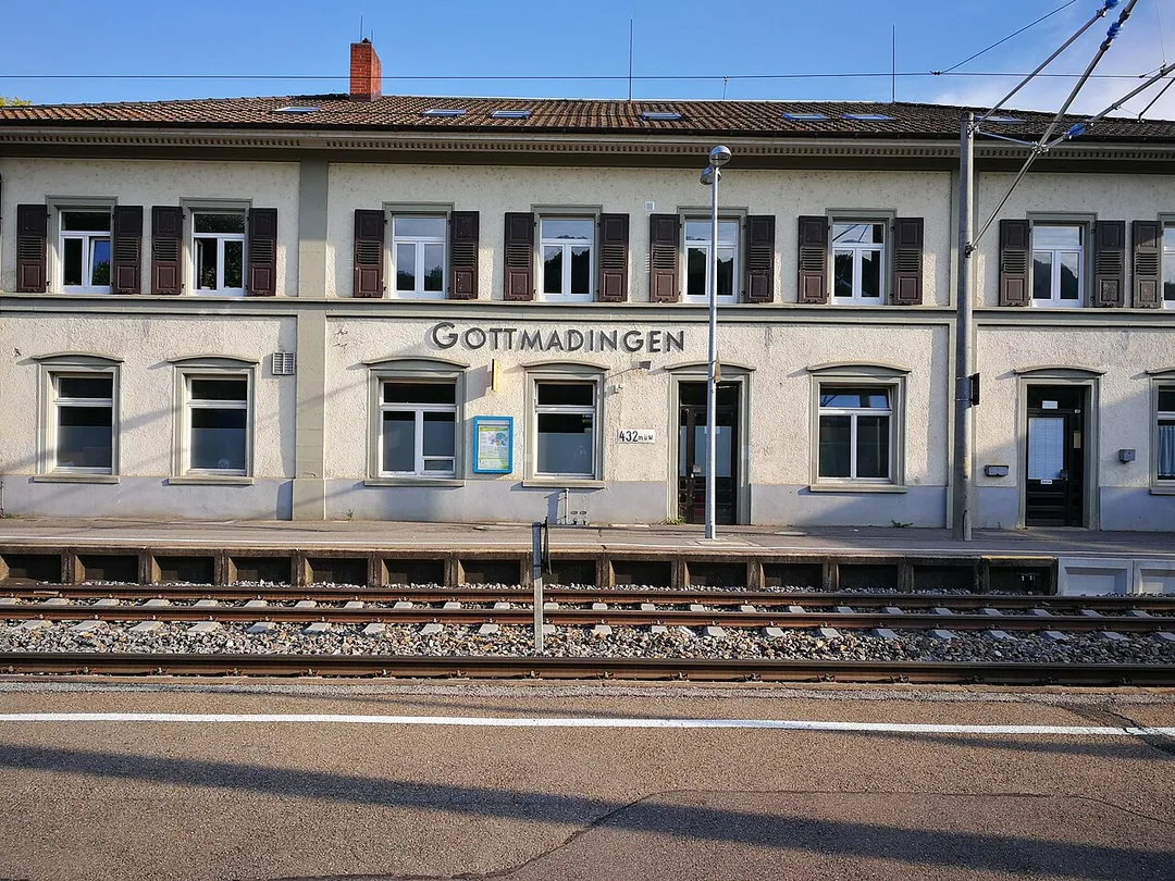 Railway station in Gottmadingen, Johann-Georg-Fahr-Straße 11