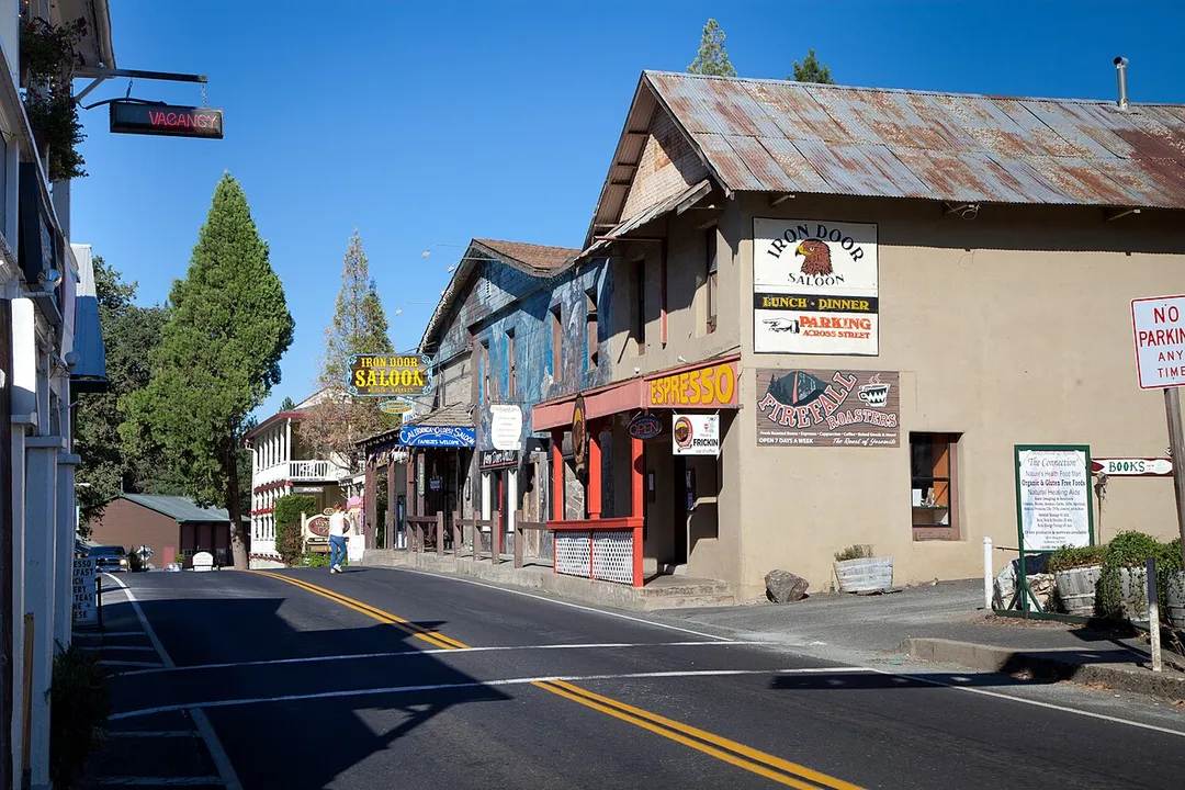 Photo of Groveland