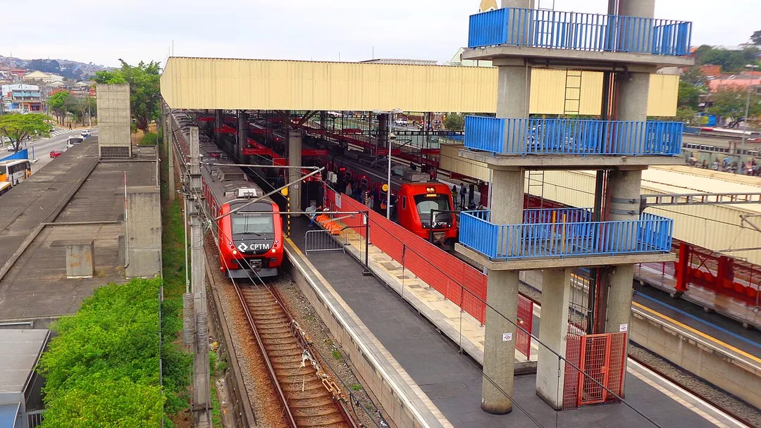 Imagem da Estação de Guaianazes da CPTN