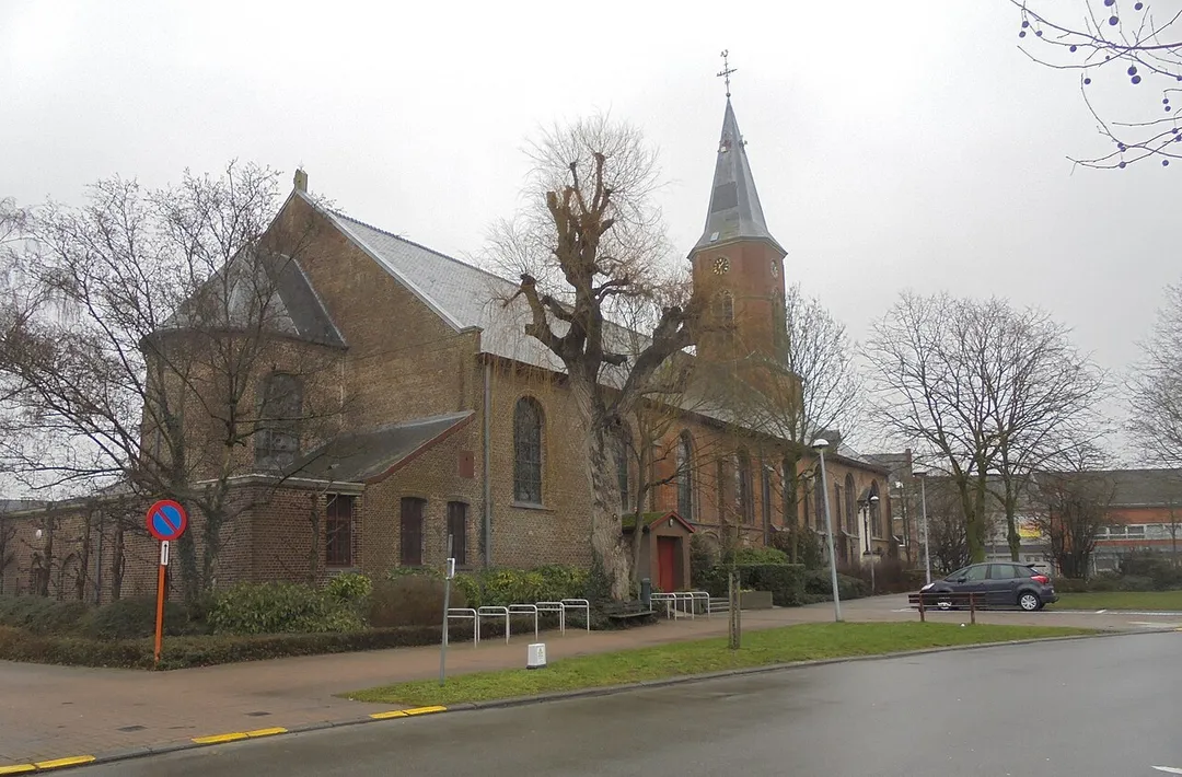 Sint-Amanduskerk - Dorpsplein - Gullegem - Wevelgem - West-Vlaanderen - België