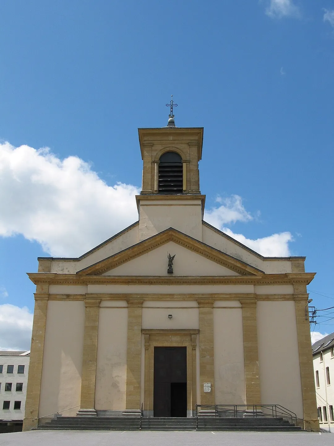 Neufchâteau (Belgium), St. Michael's church.