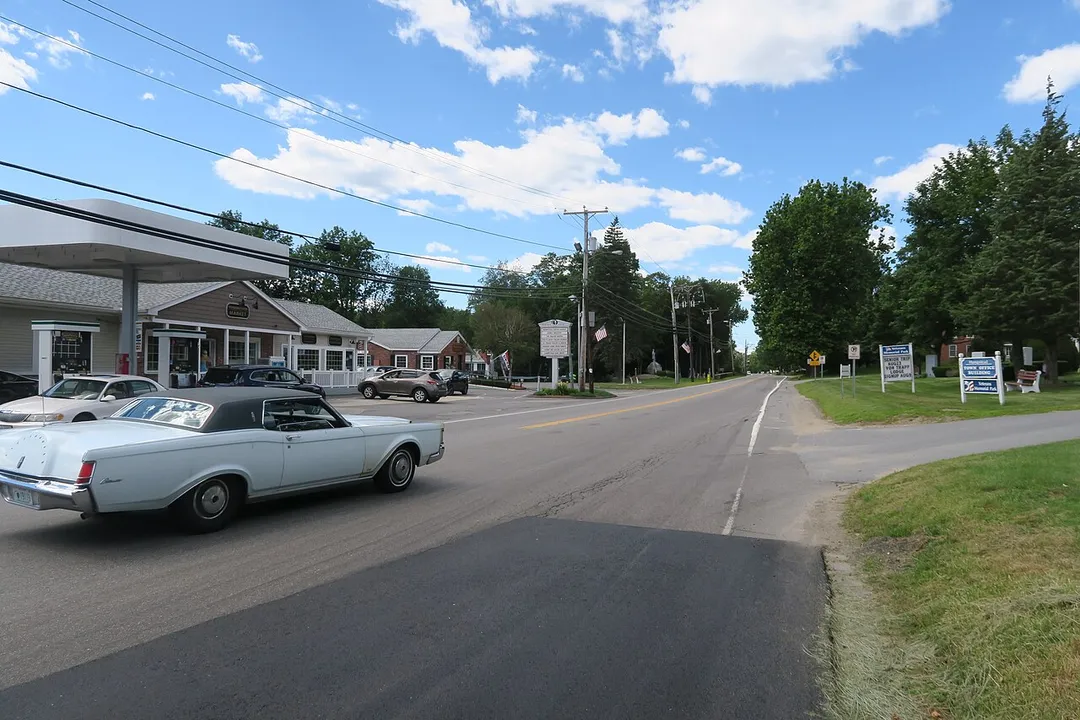 Main Street, Hampstead New Hampshire