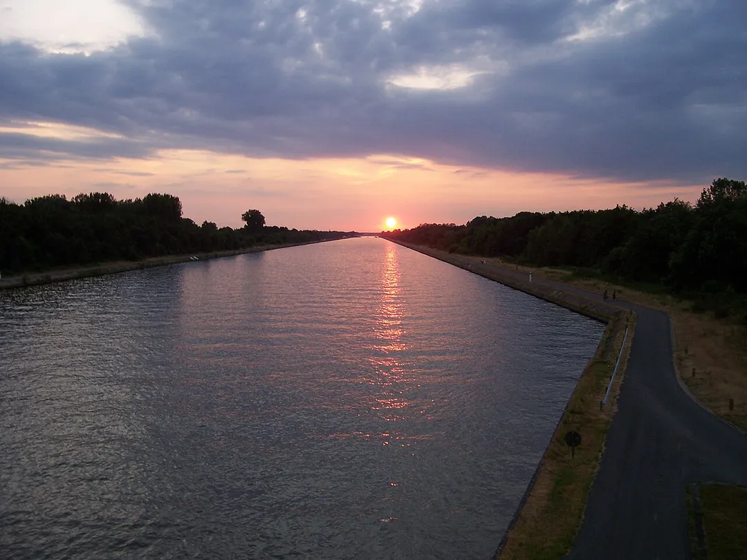 the Albert Canal in Belgium, picture taken from the Kuringen-bridge in Hasselt.

(Photographer: Sven Vaes, picture taken anno july 2006)