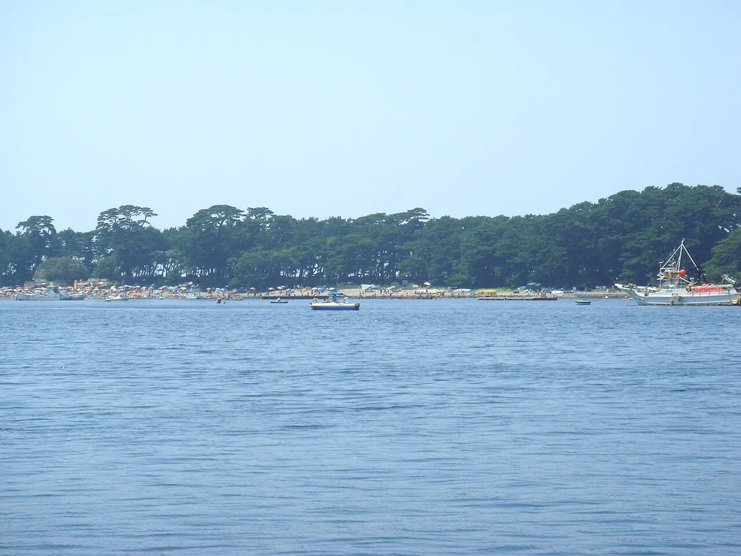 Heda beach is located in Numazu City, Shizuoka Prefecture, Japan.