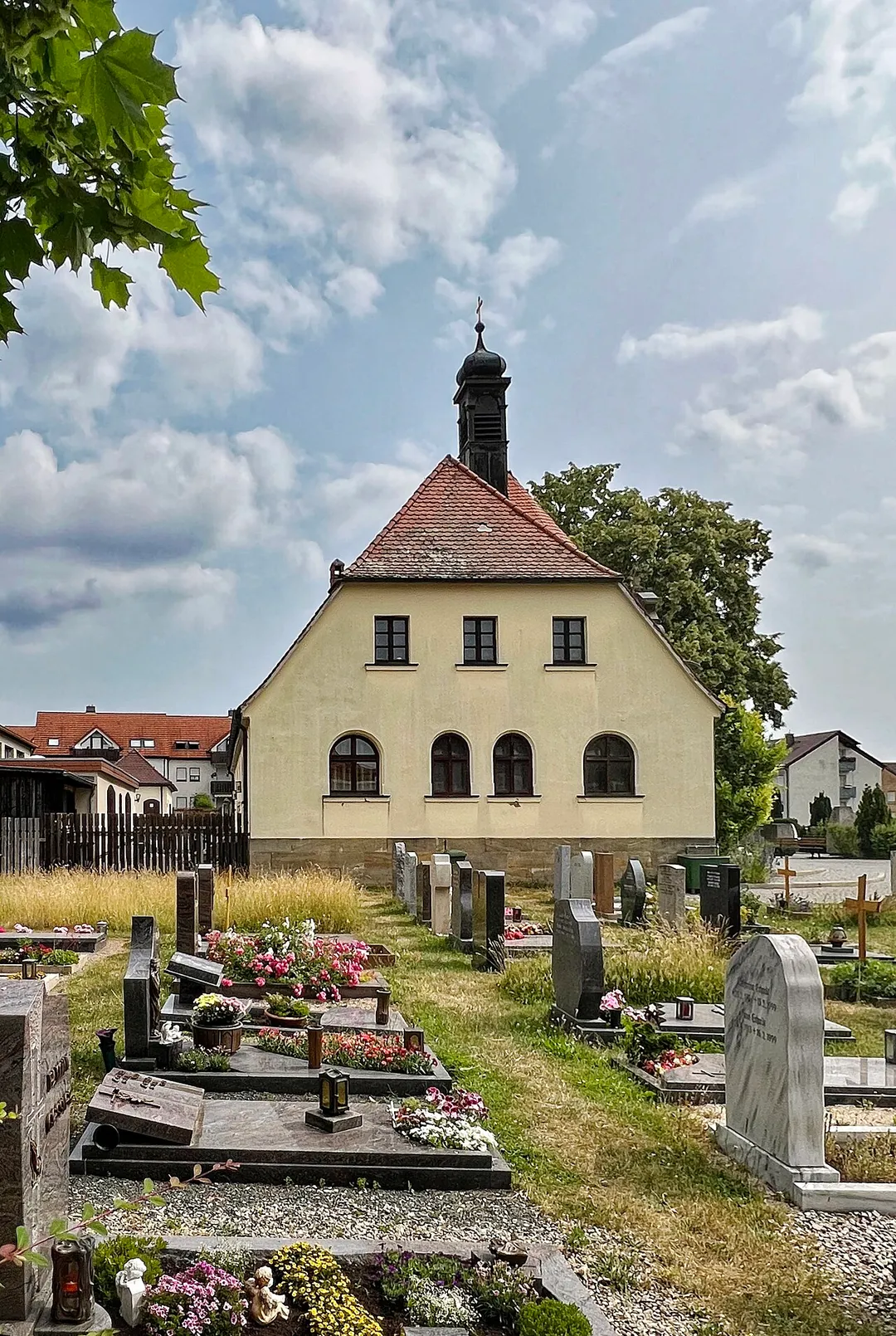 Stadtansichten, denkmalgeschützte Gebäude in Heilsbronn, und Umgebung