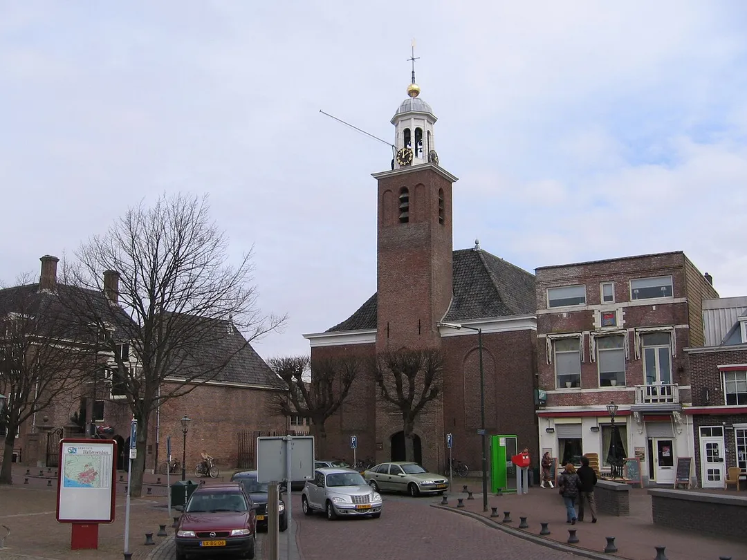 Hellevoetsluis This is an image of rijksmonument number 21414Information from structured data:
location of creation: Hellevoetsluis→South Holland→Netherlands
depicts instance of: Nederlands Hervormde Kerk, Hellevoetsluis→church building→type of building→classification scheme→variable-order class