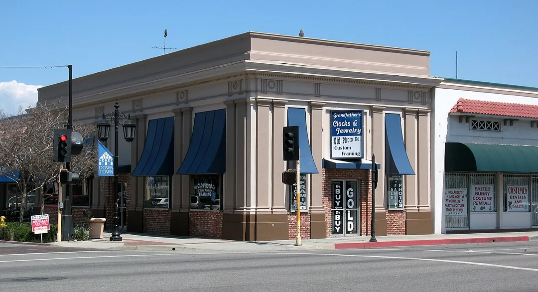 NE Corner of Harvard St and Florida.