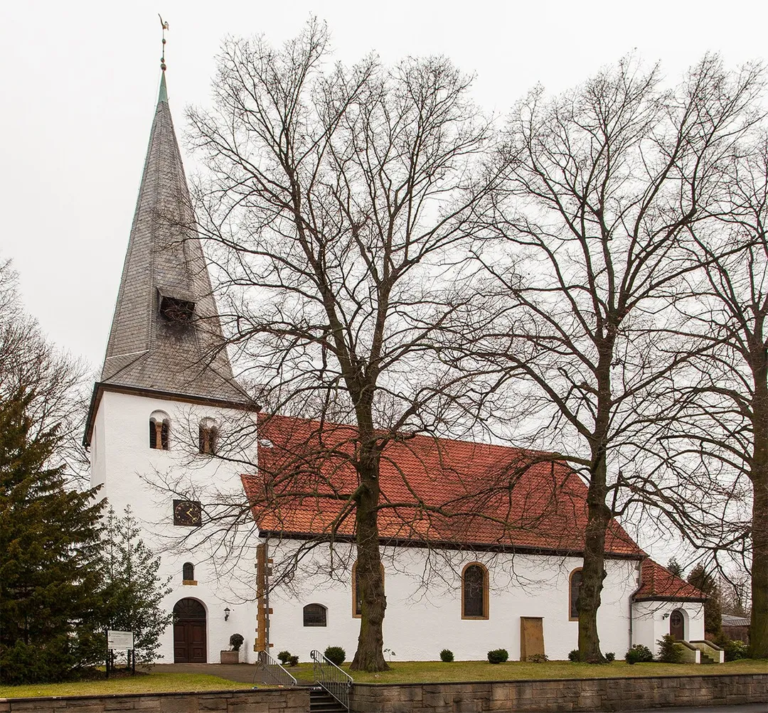 St. Gangolf in Hiddenhausen